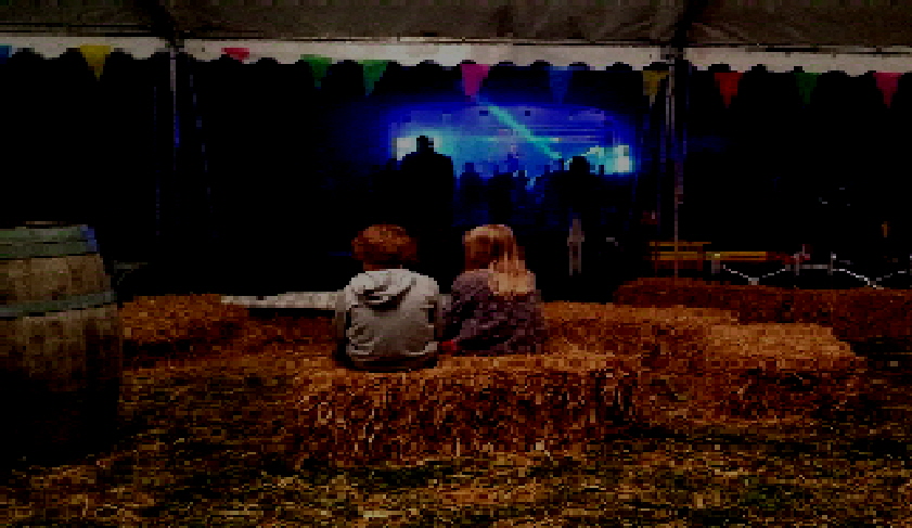 PLRS-Sound-and-Stage-Hire-TS5-with-Blue-Glow_1